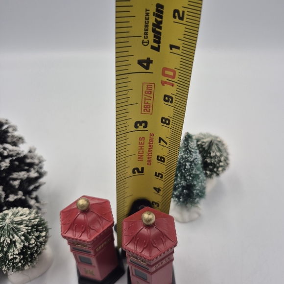 Department 56 Two English Post Boxes - Picture 3 of 7